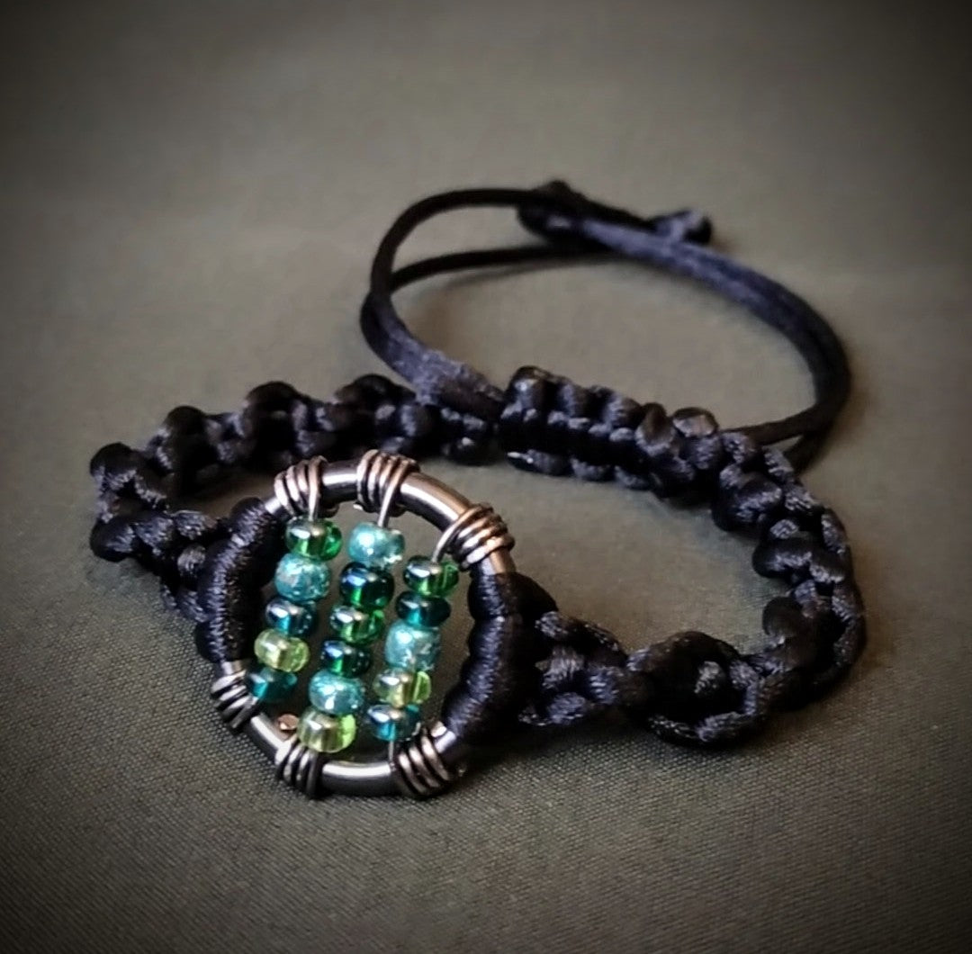 Glass Menagerie MINI Fidget Bracelet